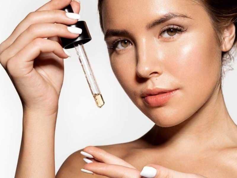 5 Alasan Kamu Harus Mulai Menggunakan Face Oil, Wajib Tahu!