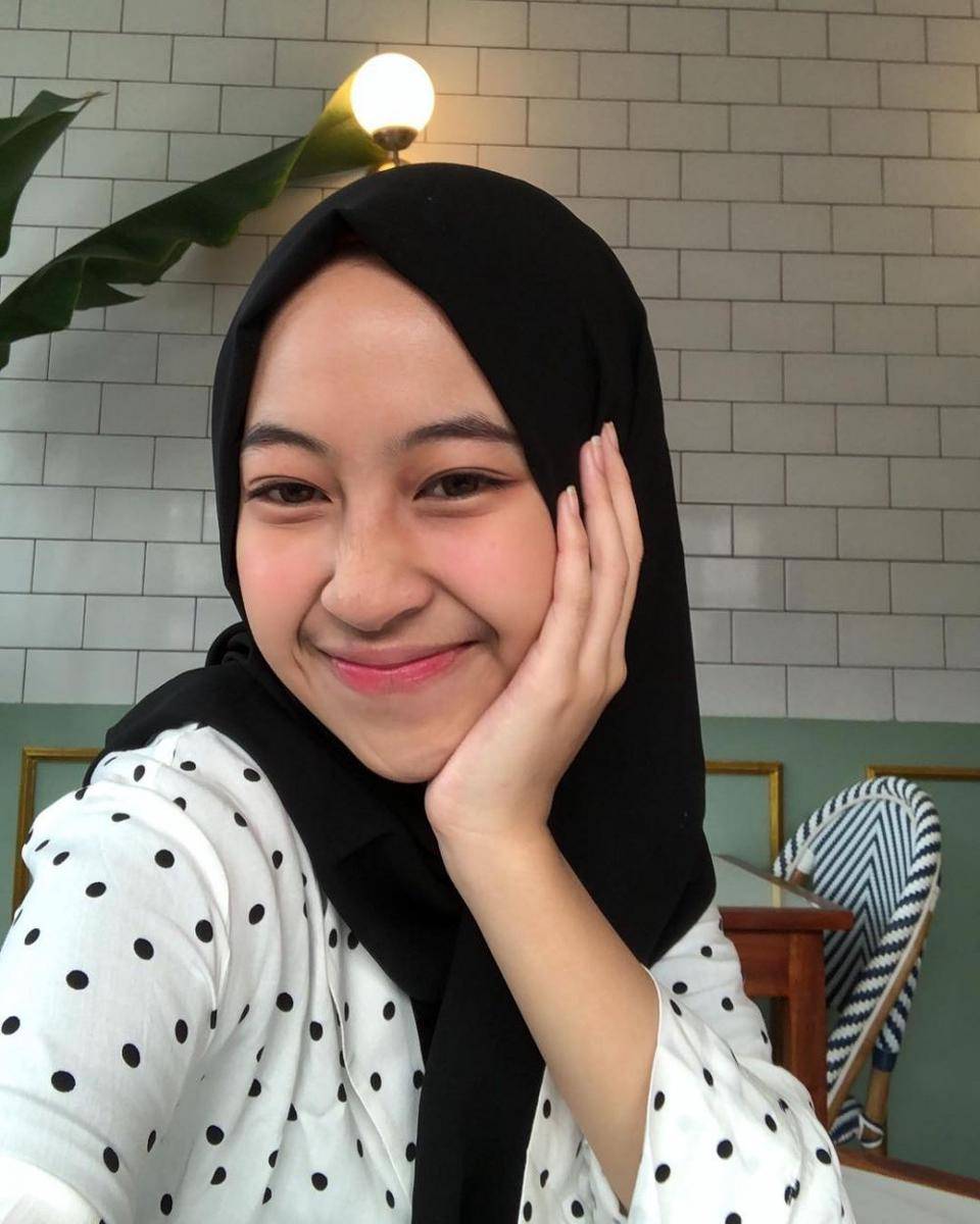 instagram.com/adiba.khnza
