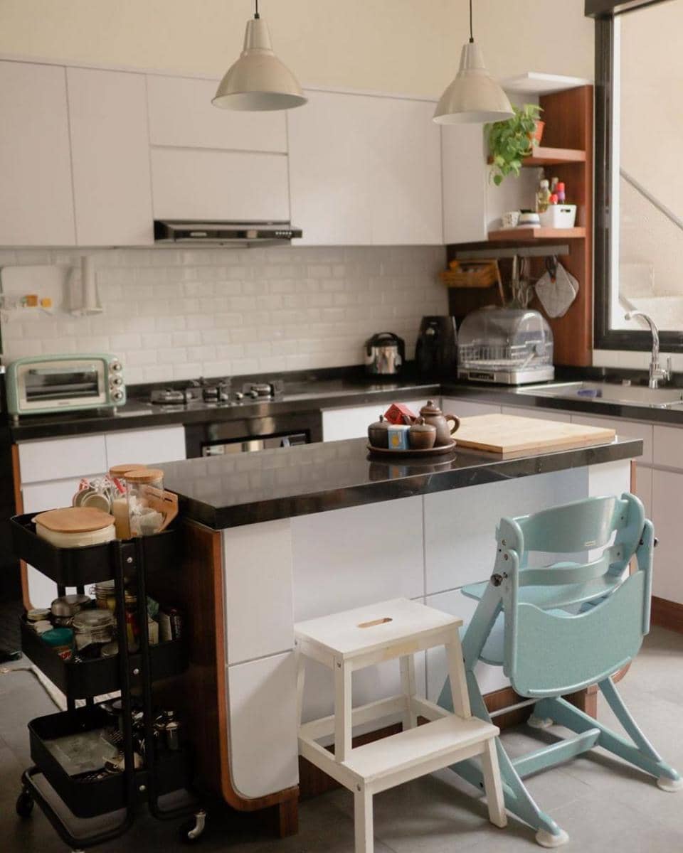 instagram.com/dhaturembulan