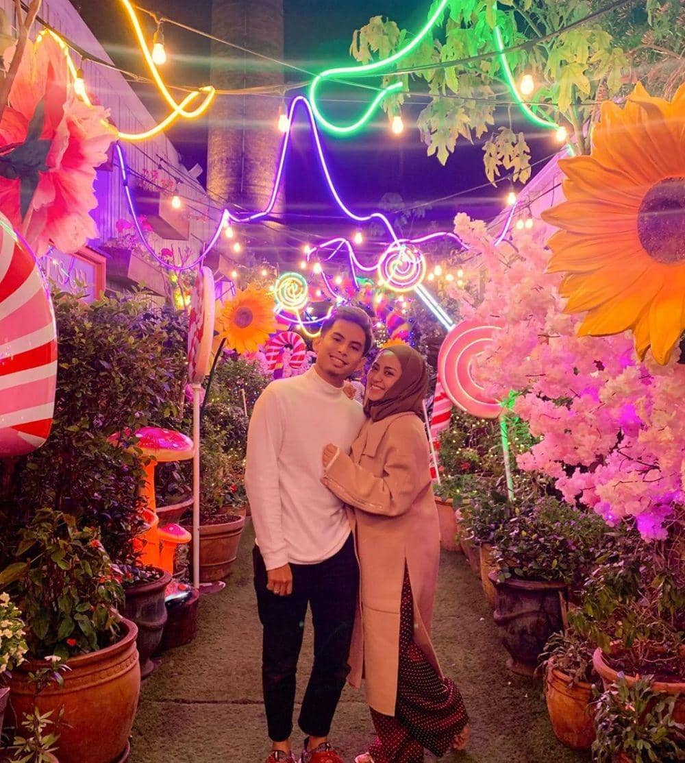 instagram.com/rachelvennya