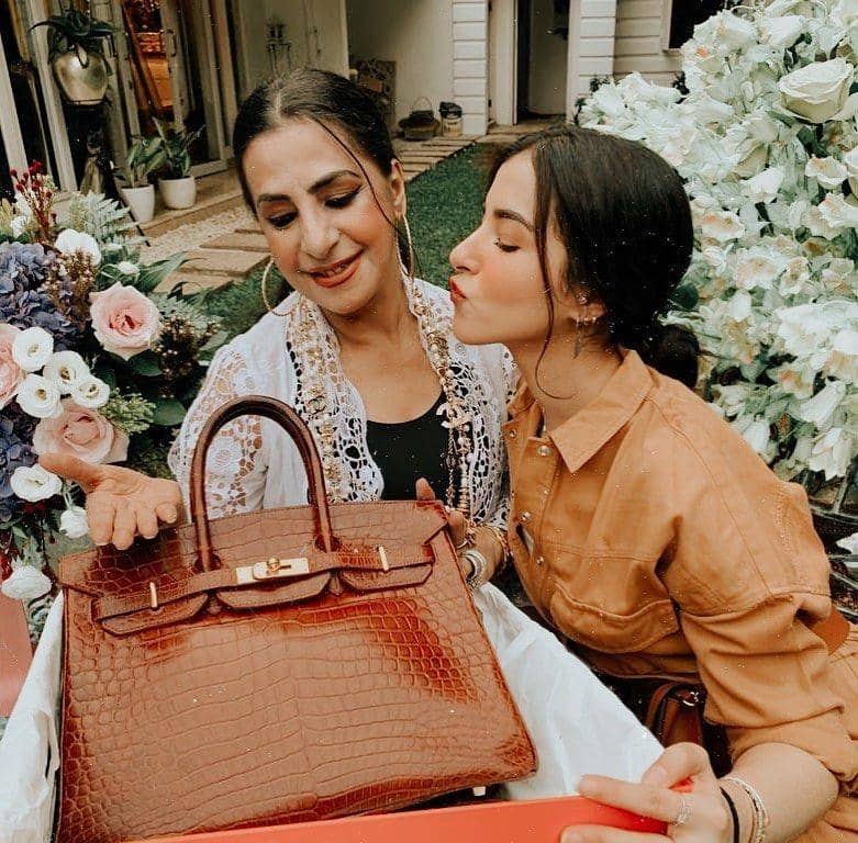 instagram.com/tasyafarasya