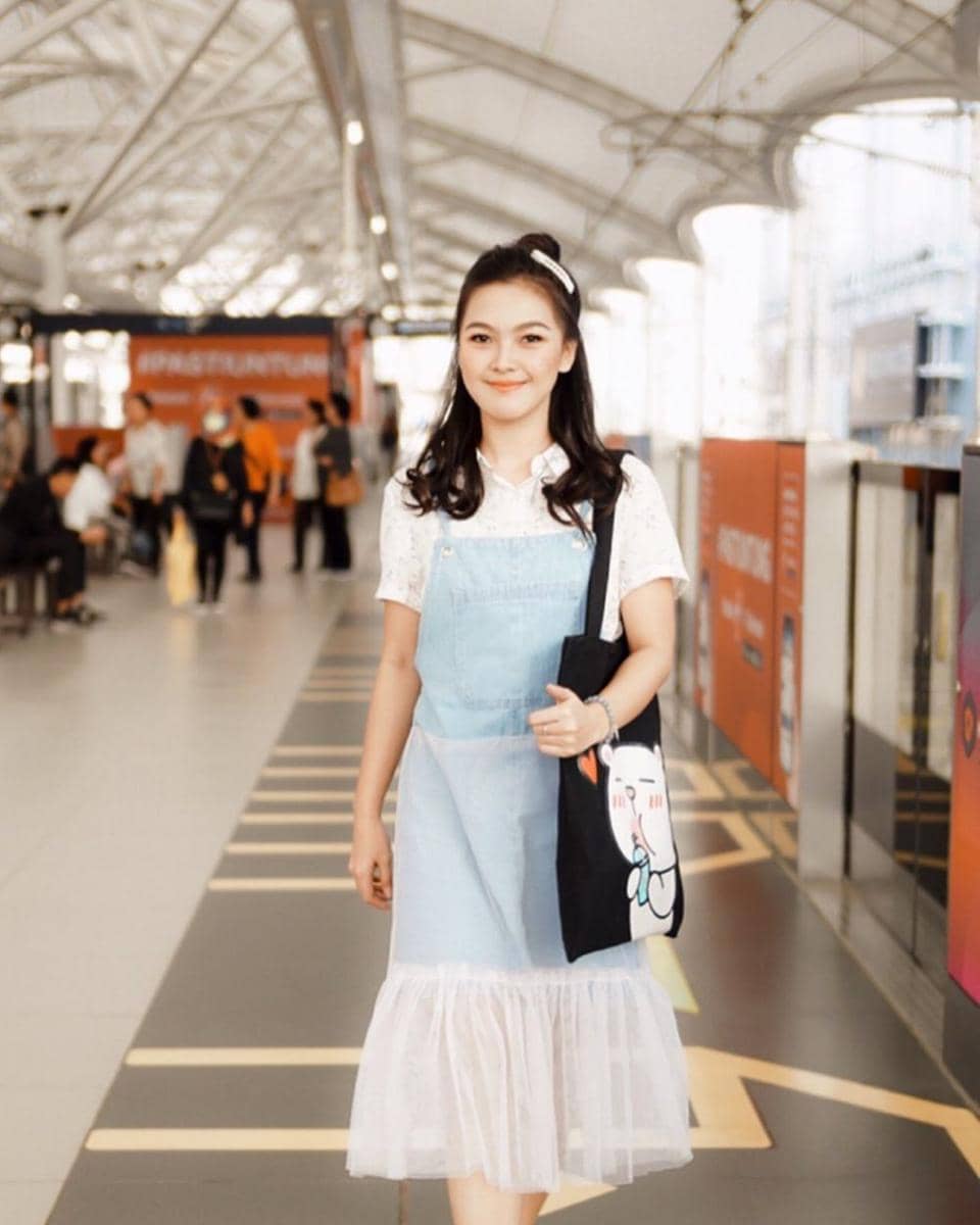 instagram.com/anariana27