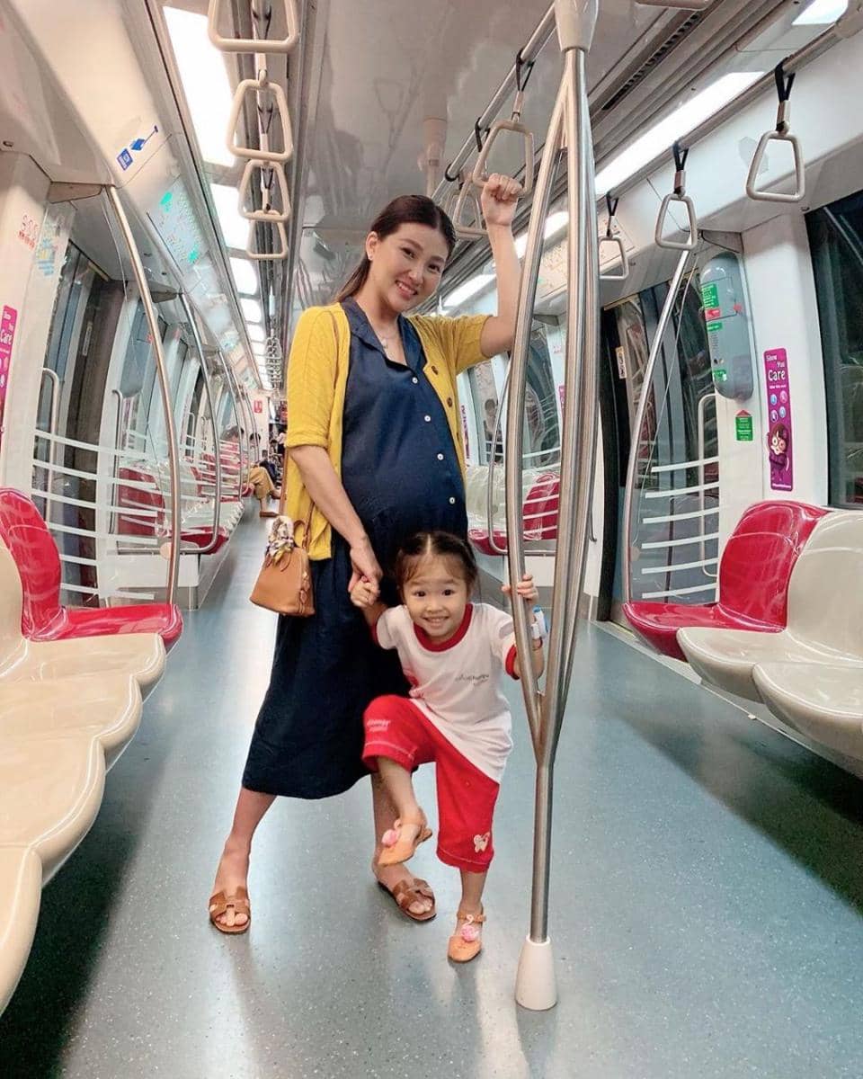 instagram.com/thaliaputrionsu