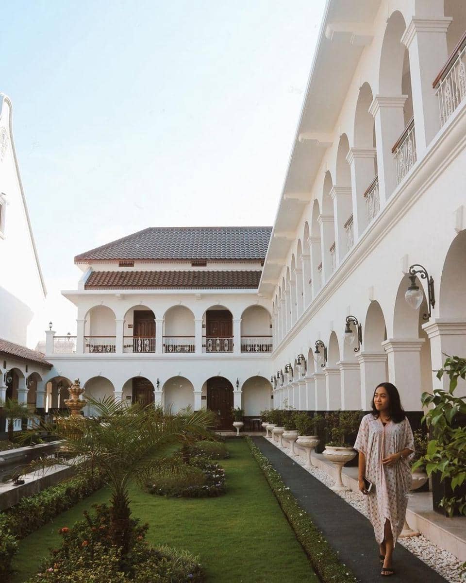 instagram.com/dheaichsandari