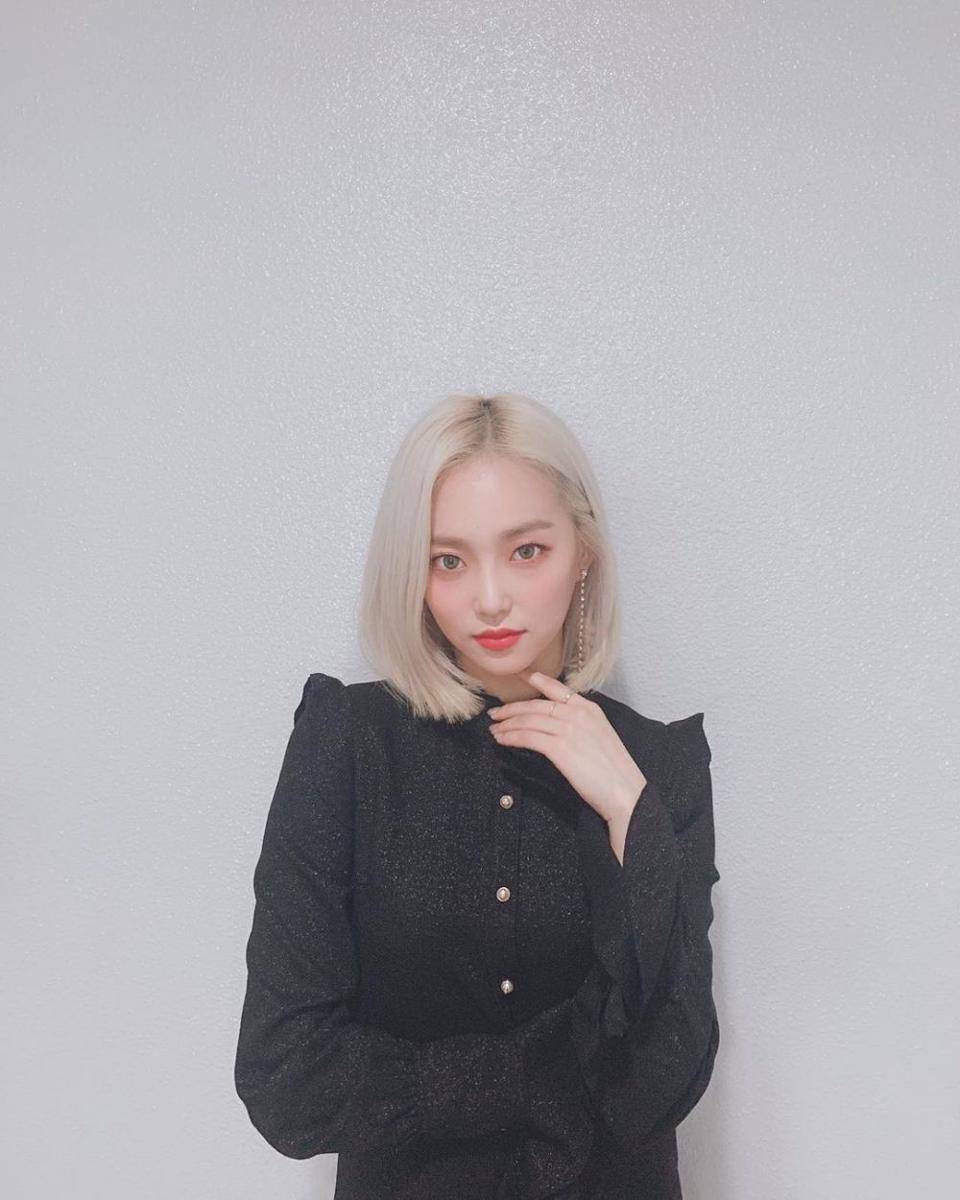 instagram.com/yyyyeeun