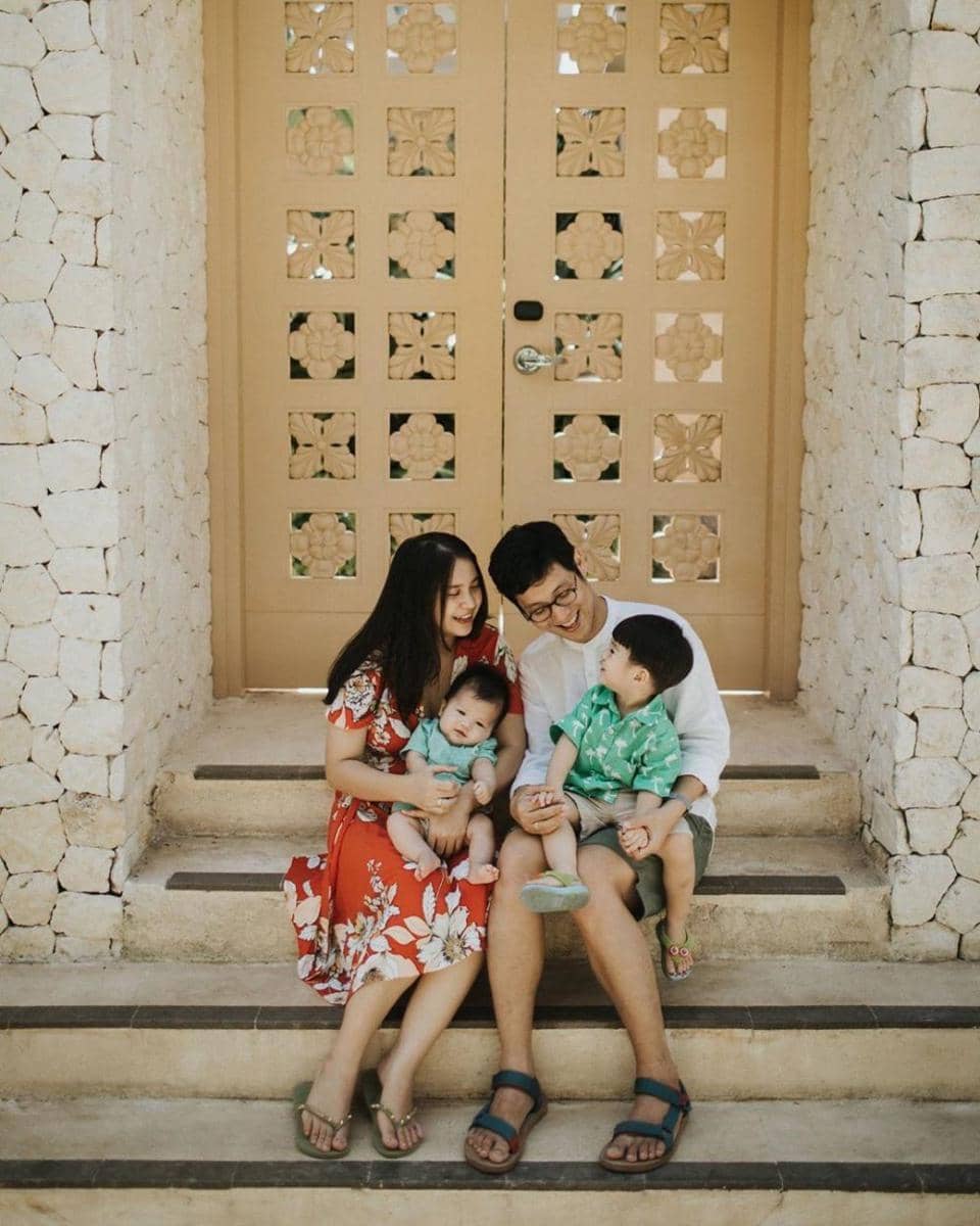 instagram.com/putrititian