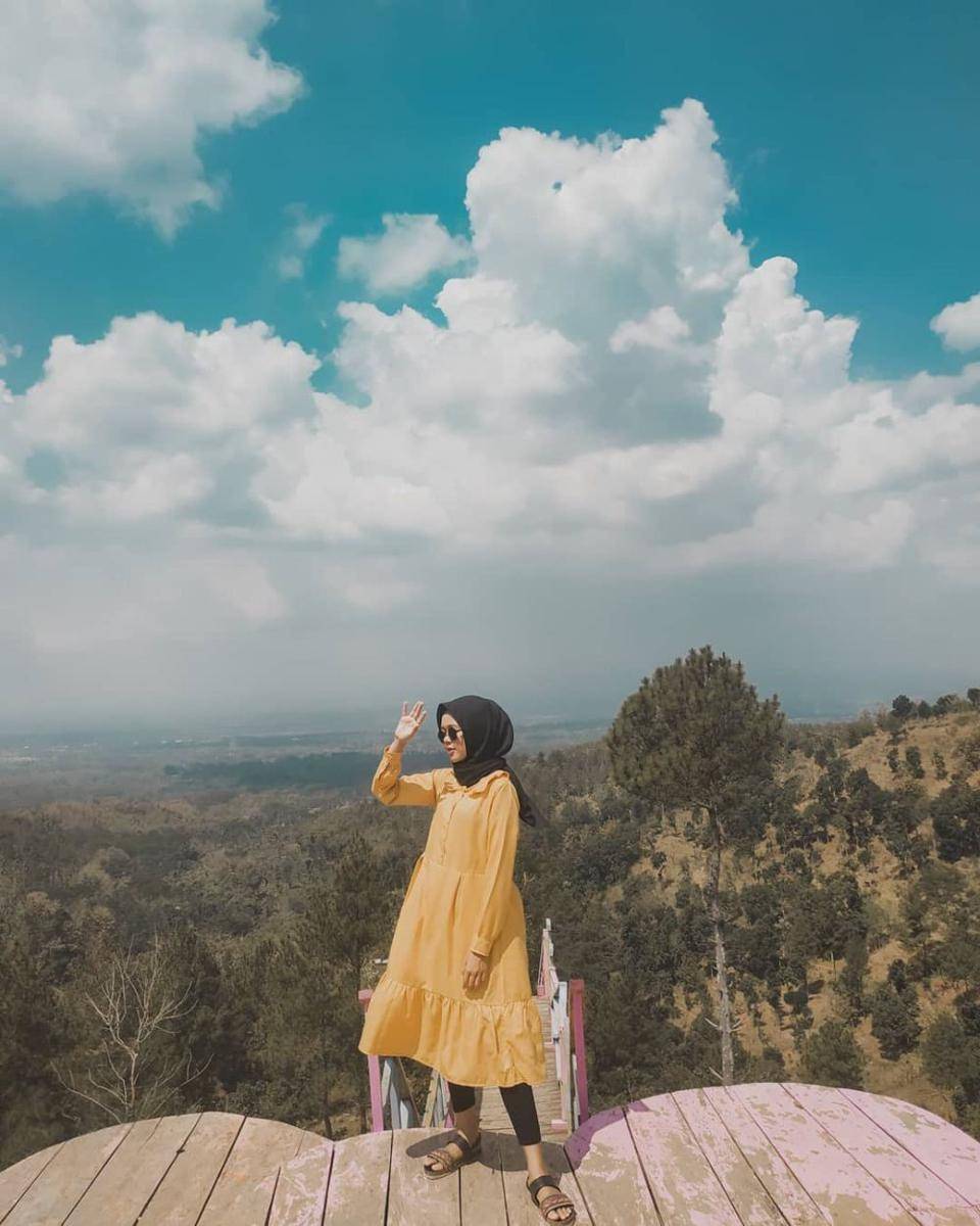instagram.com/nikkiula