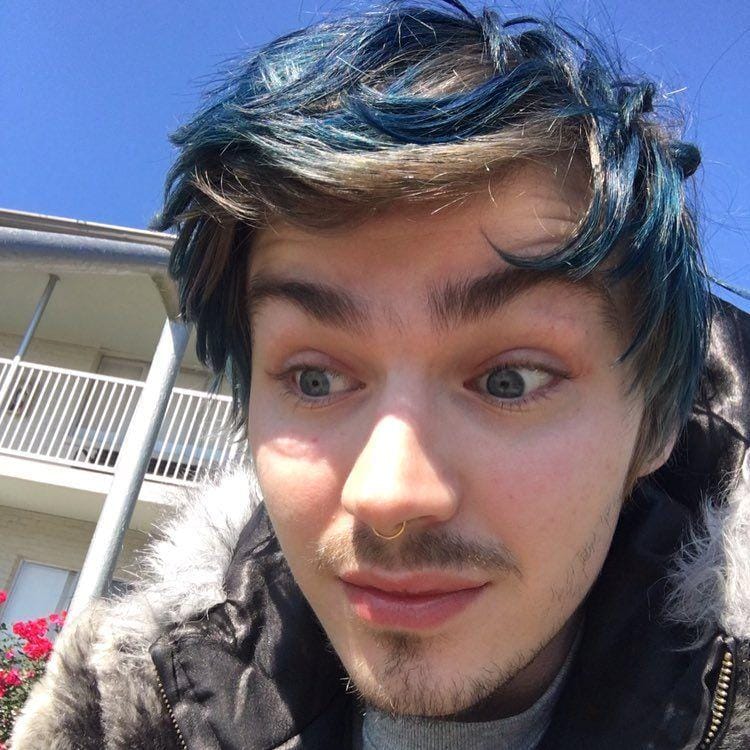 Instagram.com/younggoth