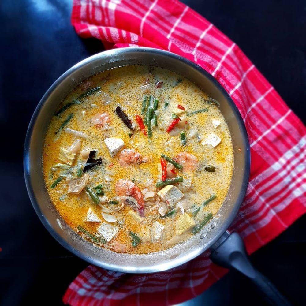 Instagram.com/ditahediati