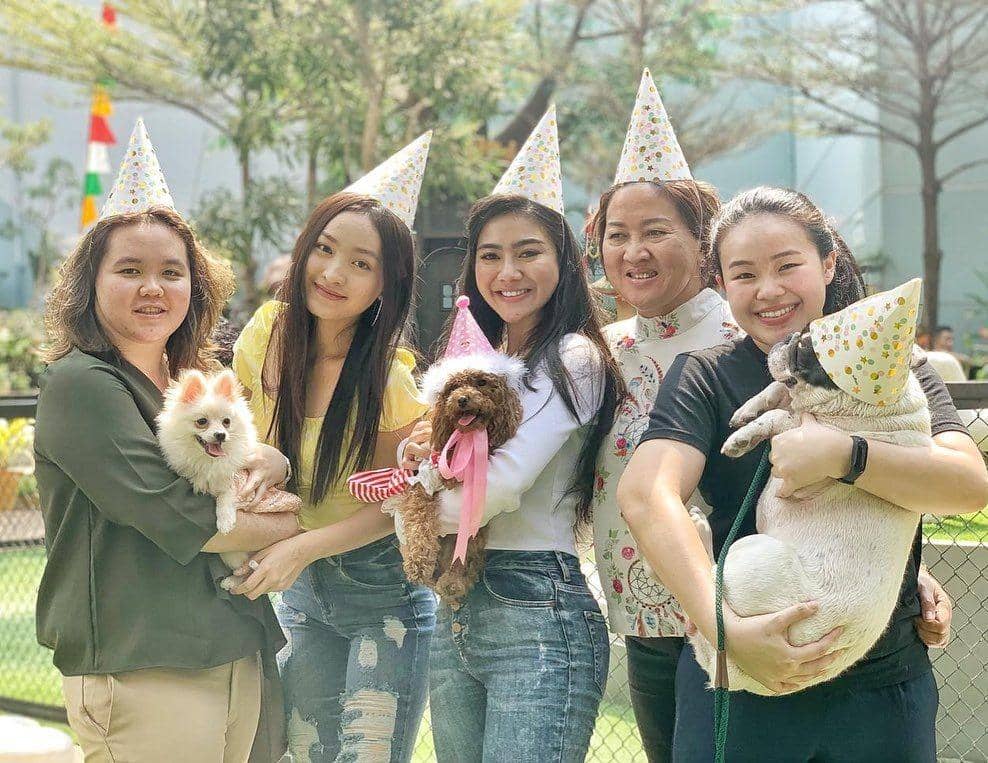 instagram.com/natashawilona12