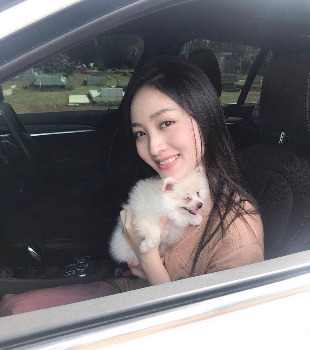 instagram.com/natashawilona12