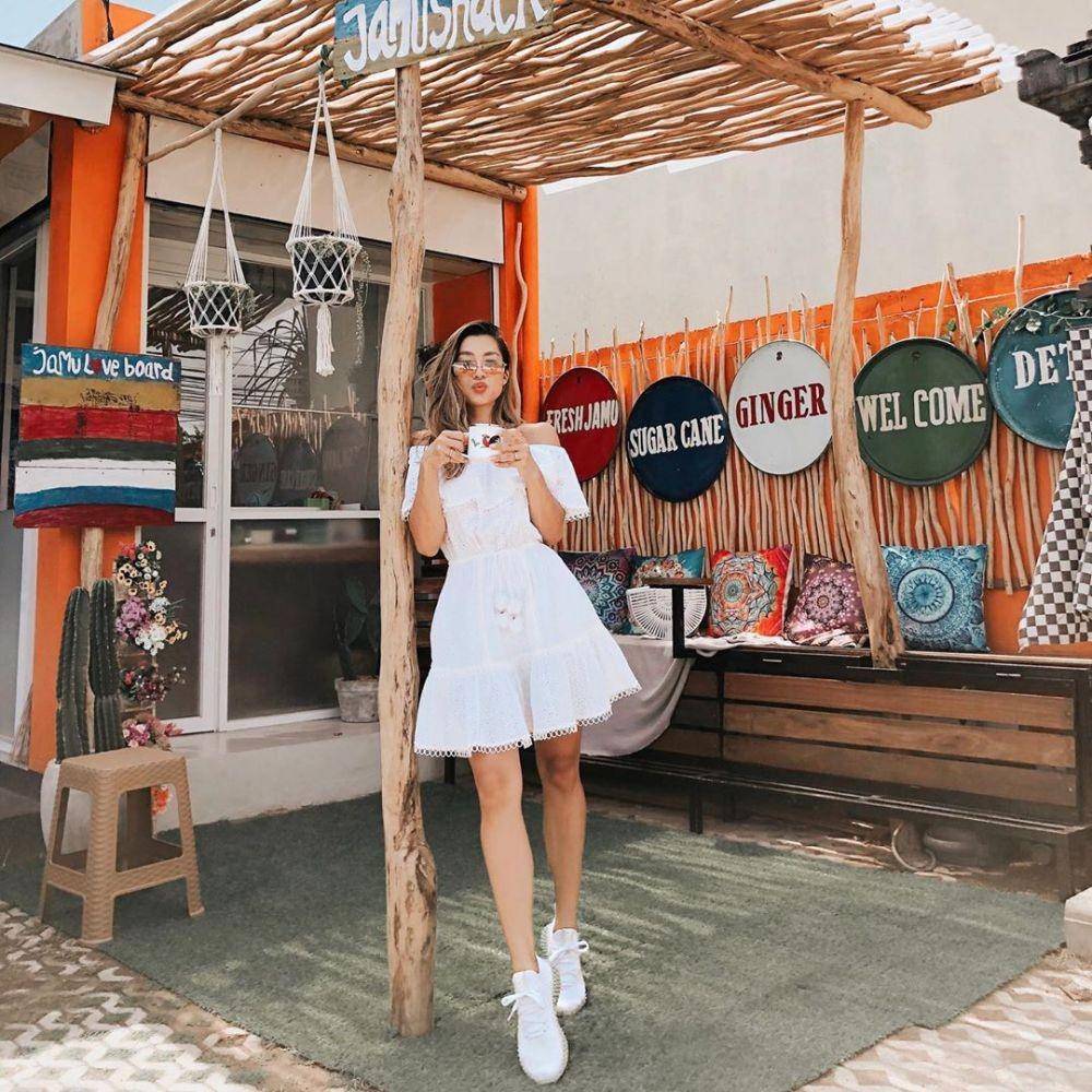 instagram.com/jenniferbachdim