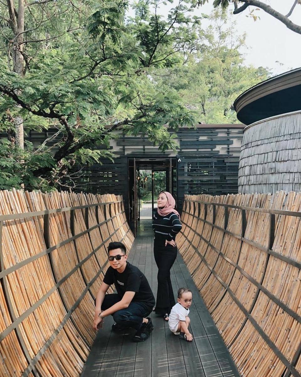 instagram.com/rachelvennya