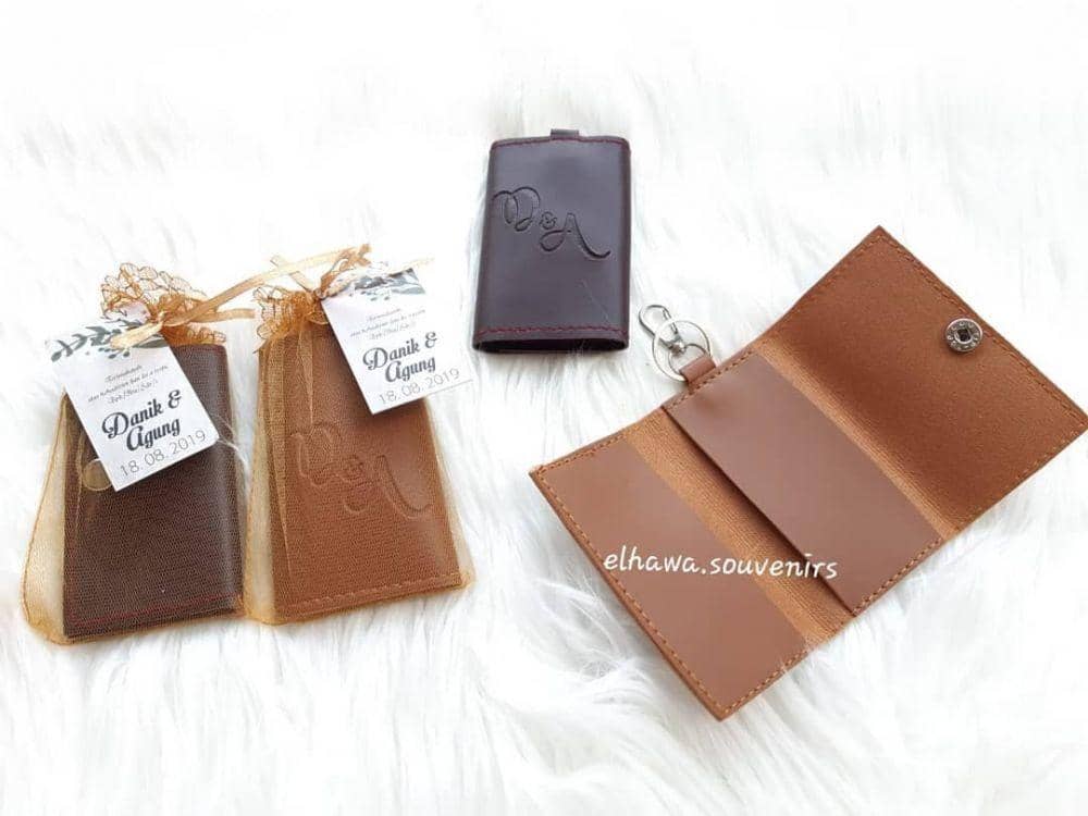 instagram.com/elhawa.souvenirs