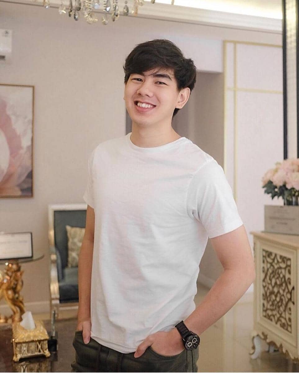 Instagram.com/santanakenneth