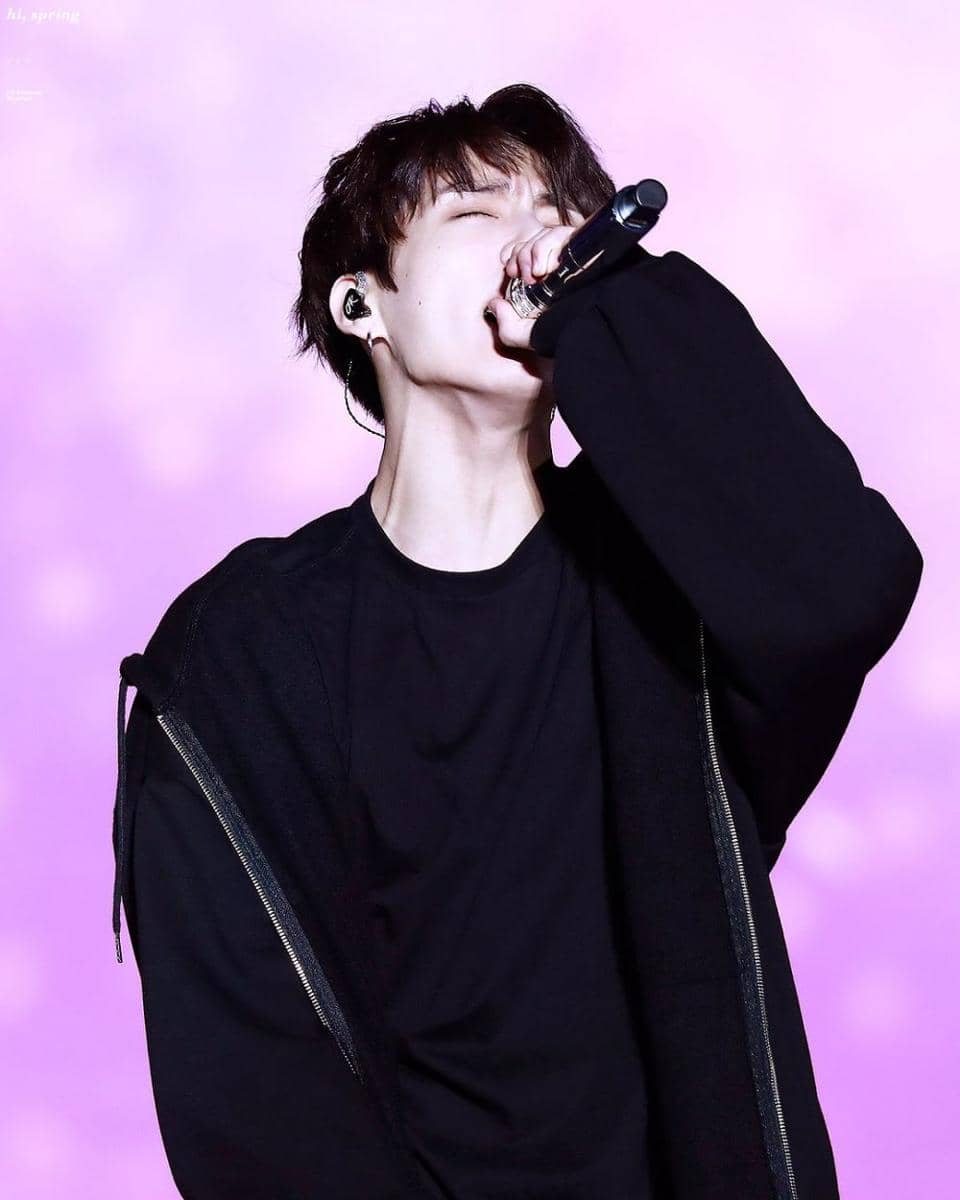 Instagram.com/jungkook