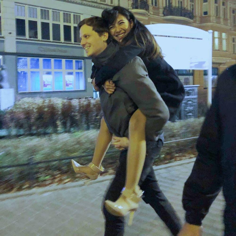 instagram.com/thenadiavega