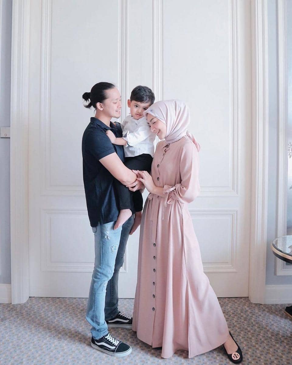 instagram.com/melodyprima