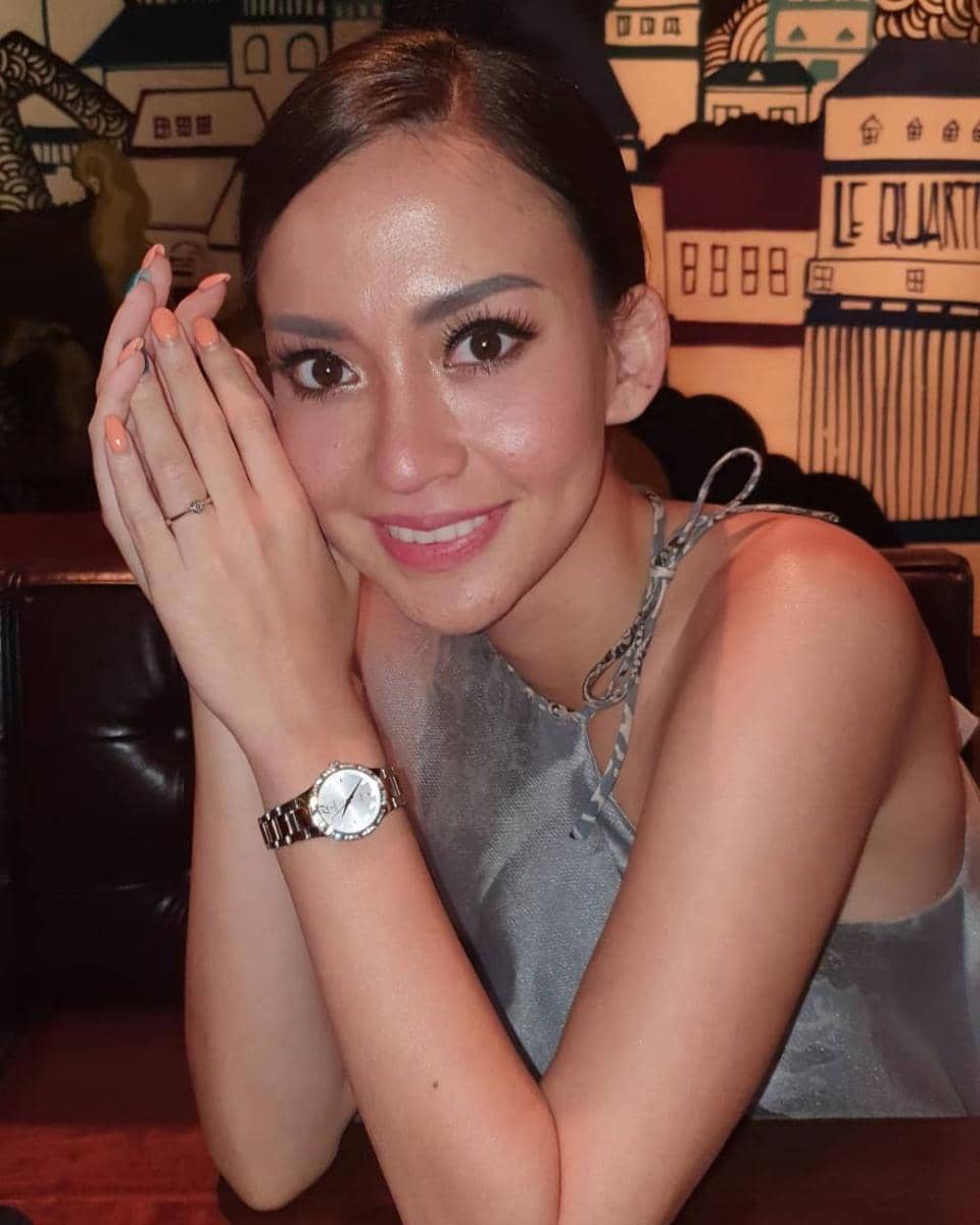 instagram.com/karinanadila8921