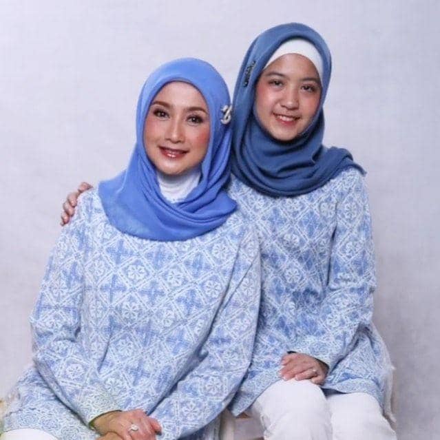 Instagram.com/desyratnasarifans