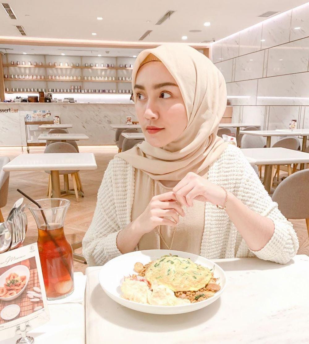 instagram.com/melodyprima