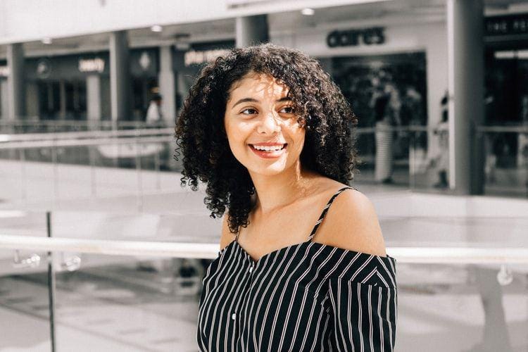 Unsplash.com/Alex Holyoake