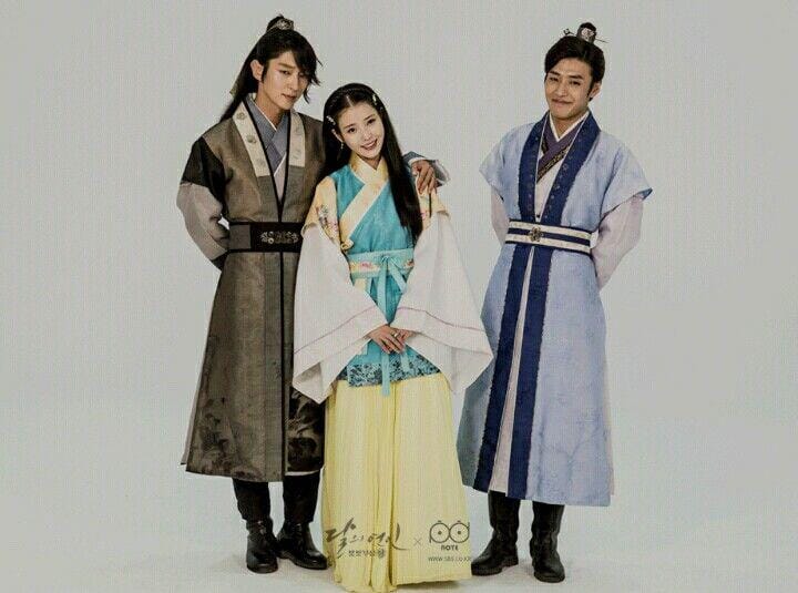 Soompi.com/kaistkloset