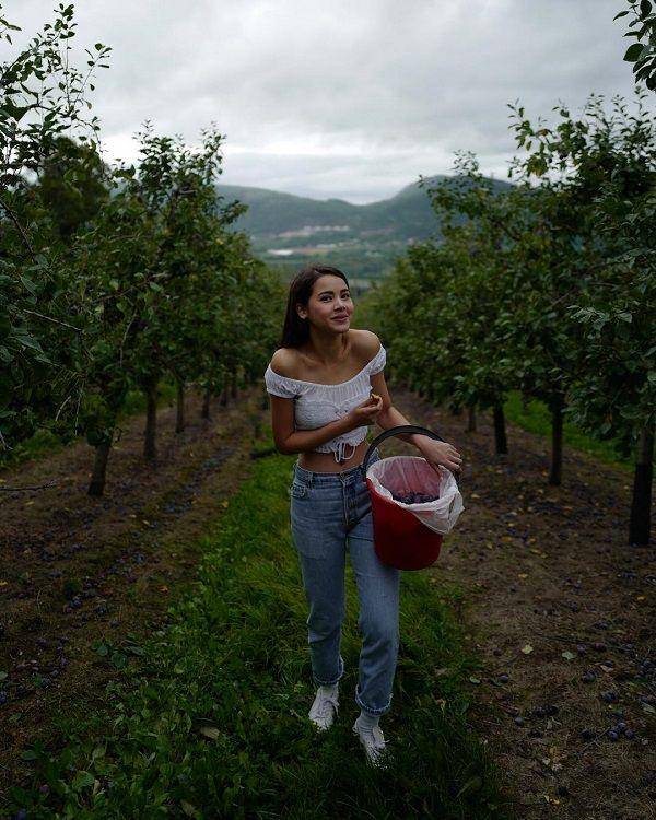 Instagram/urassayas