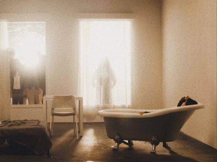 Instagram.com/Isyanasarasvati