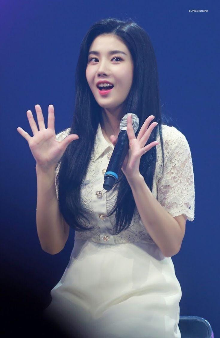 twitter.com/Eunbillumine1