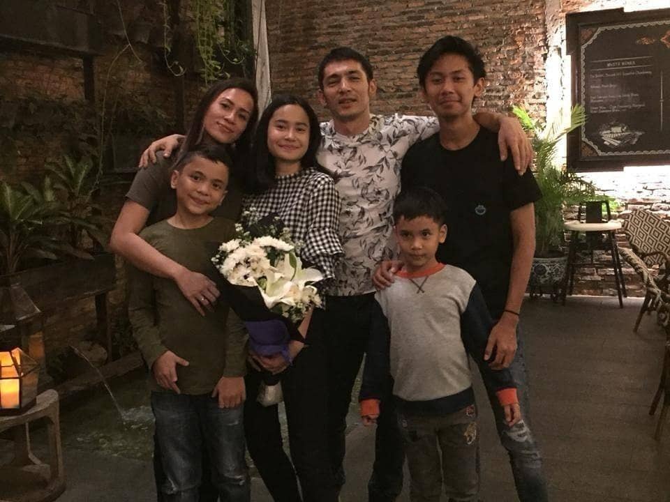 instagram.com/inong_ayu