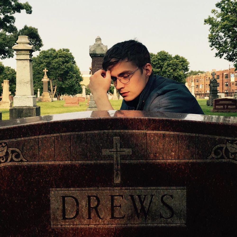 instagram.com/younggoth