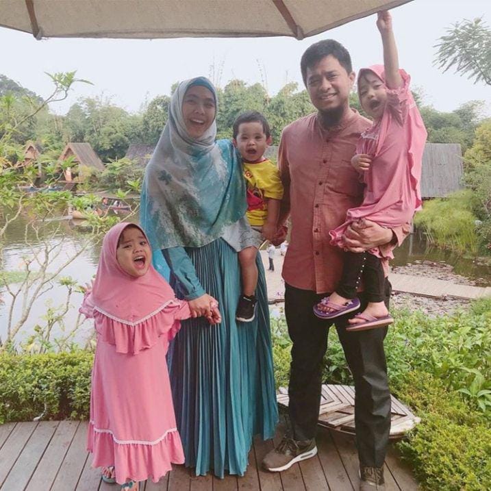 Instagram.com/okisetianadewi