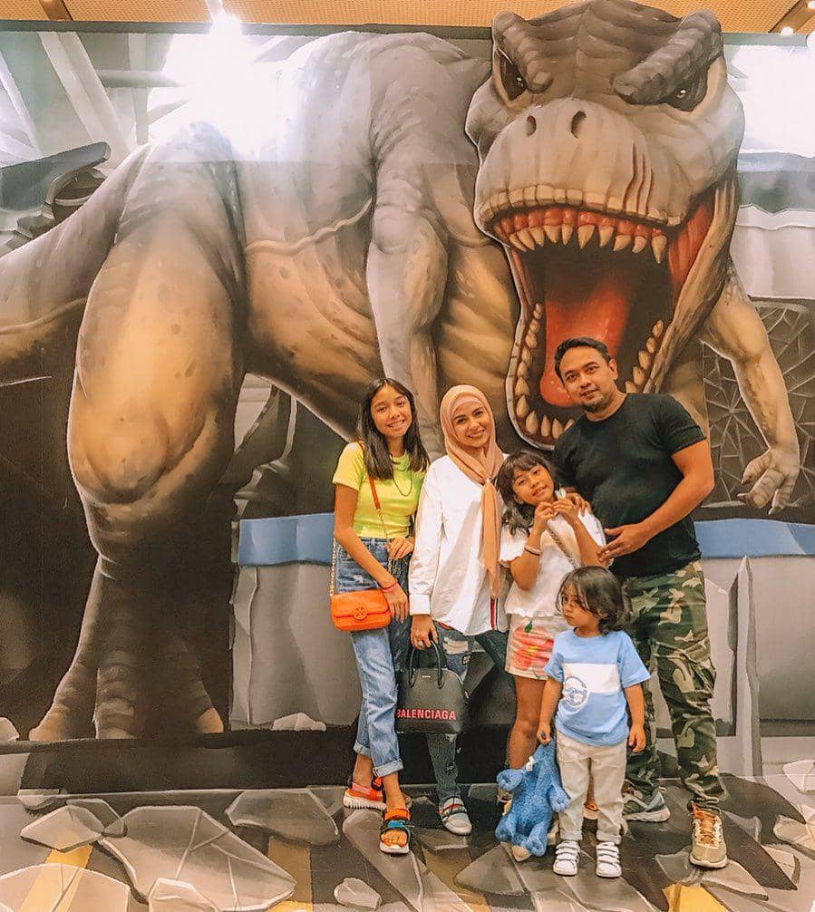 instagram.com/meisya__siregar