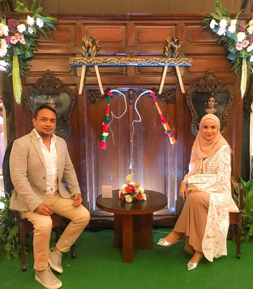 instagram.com/meisya__siregar/