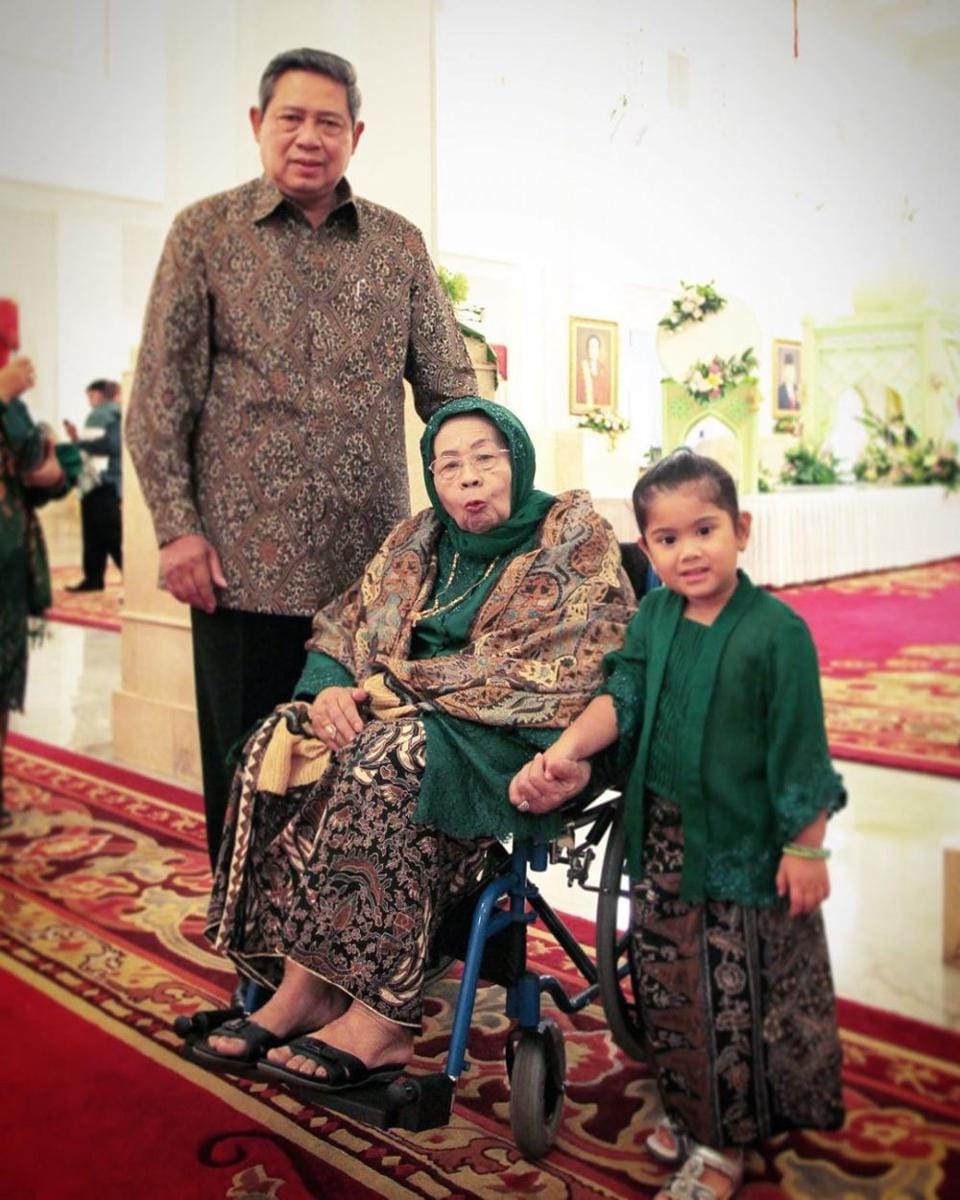 instagram.com/annisayudhoyono