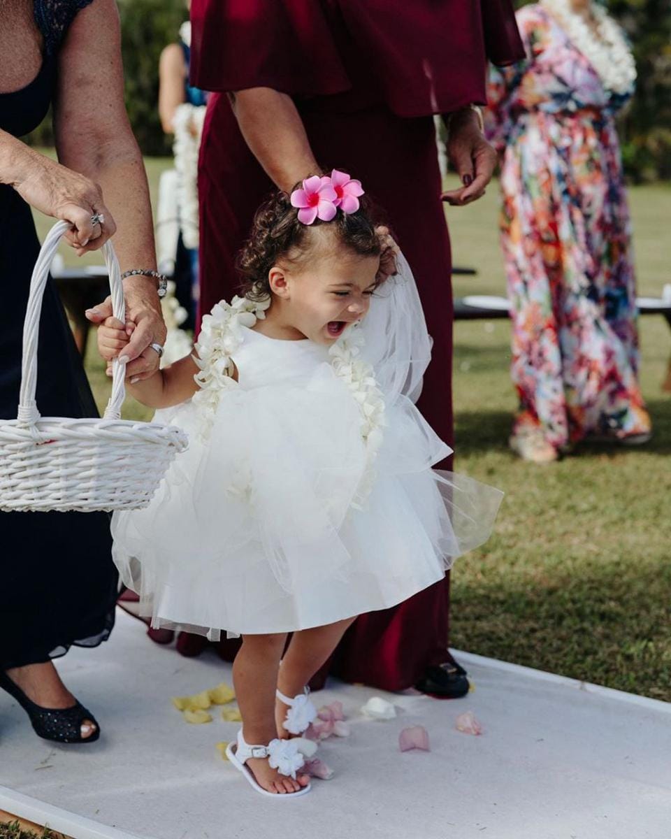 instagram.com/laurenhashianofficial