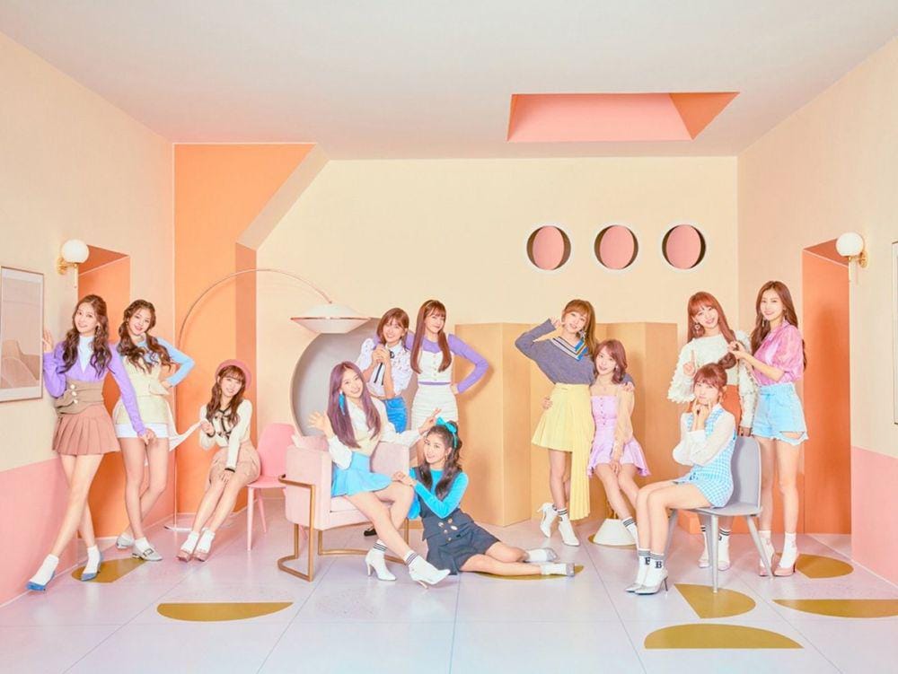 twitter.com/izoneglobaltw