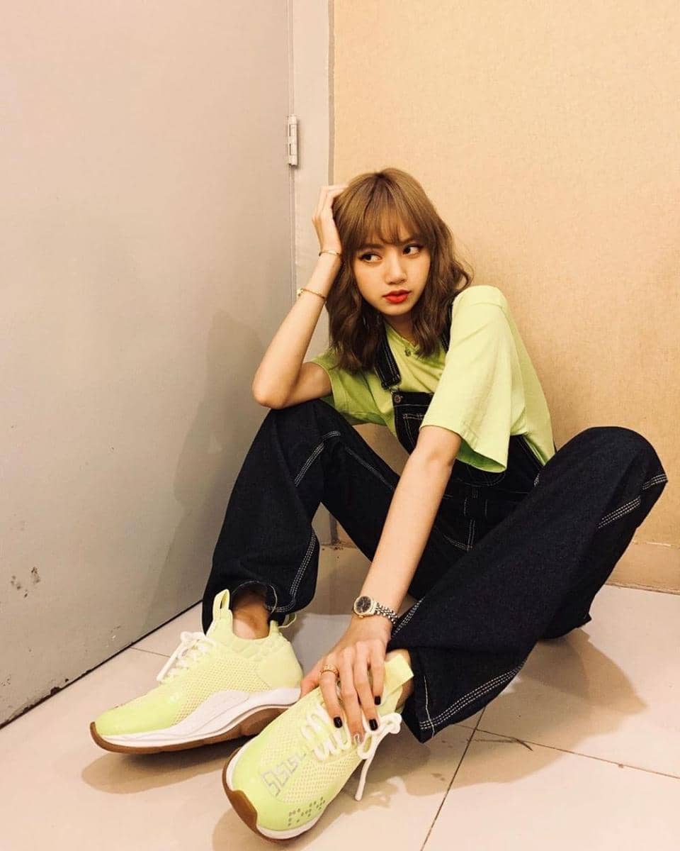 instagram.com/lalalalisa_m