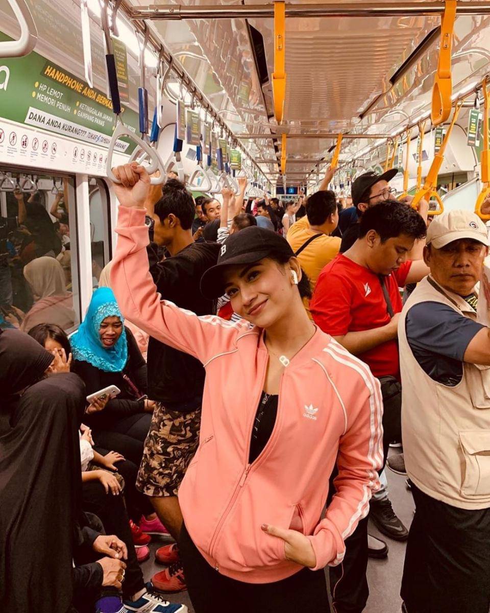 Instagram.com/vanessaangelofficial