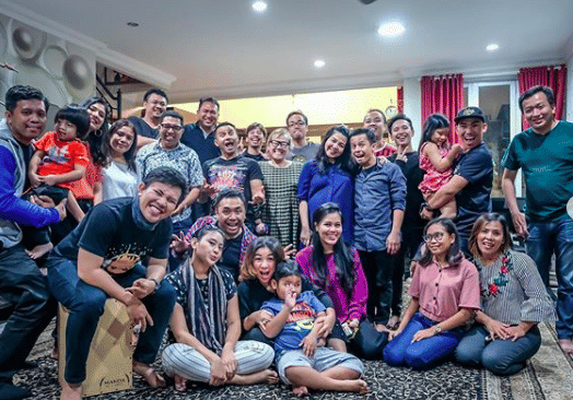 instagram.com/jud1ka