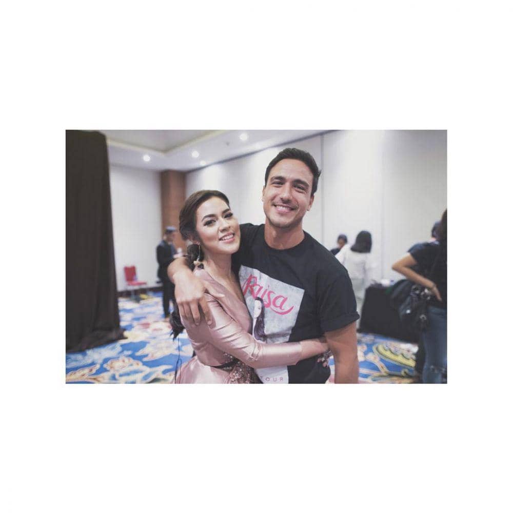 Instagram.com/raisa6690