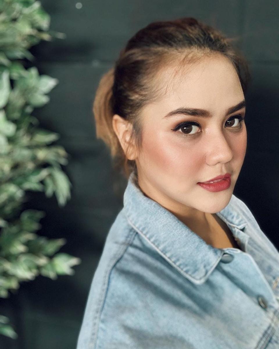 instagram.com/Mytha Lestari