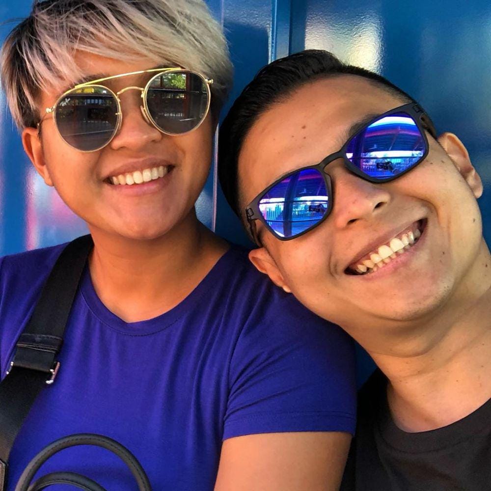 instagram.com/Meira Anastasia