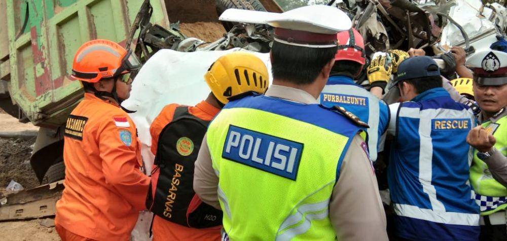 Ilustrasi kecelakaan yang melibatkan pelajar. IDN Times/Humas Basarnas Bandung