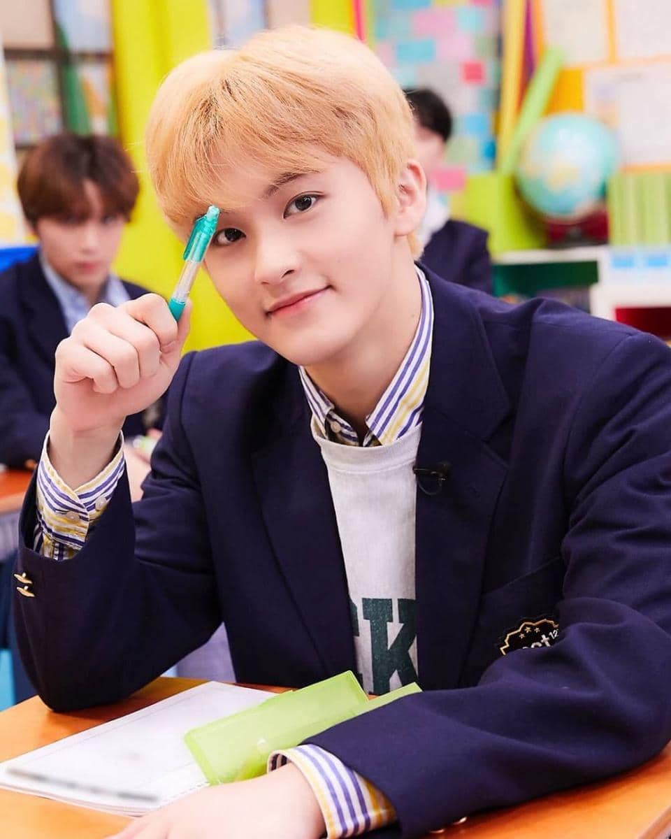 Instagram.com/marklee._