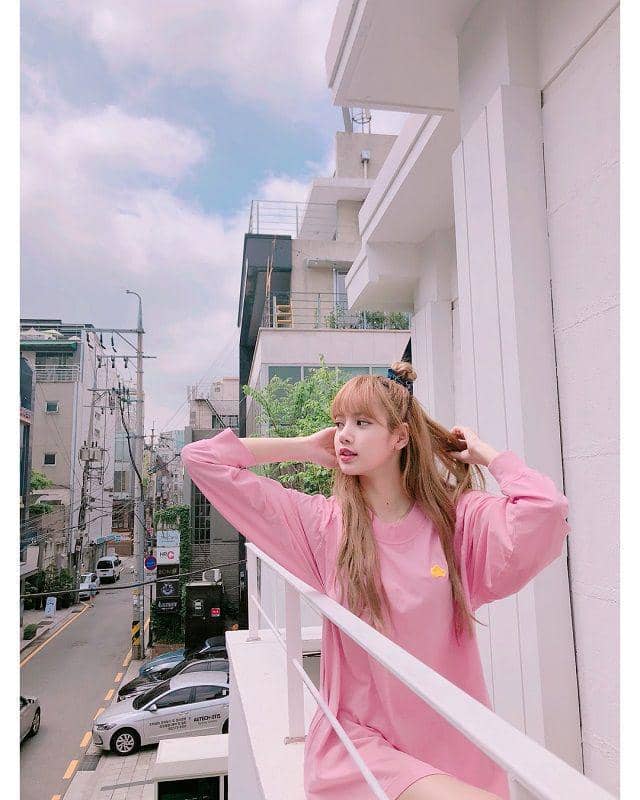 Instagram/@lalalalisa_m
