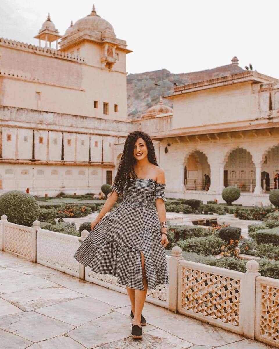 Instagram.com/awkarin