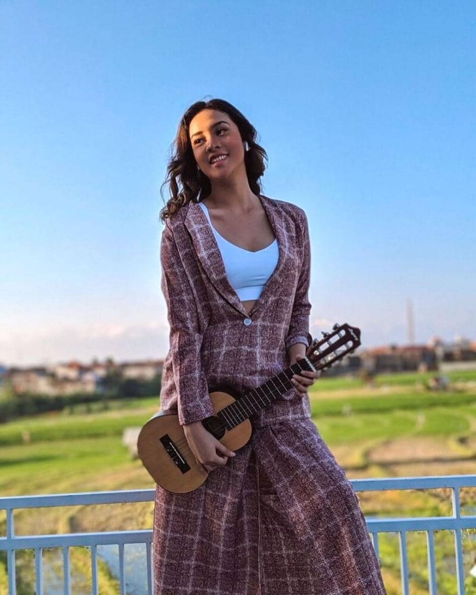 Instagram.com/anyageraldine