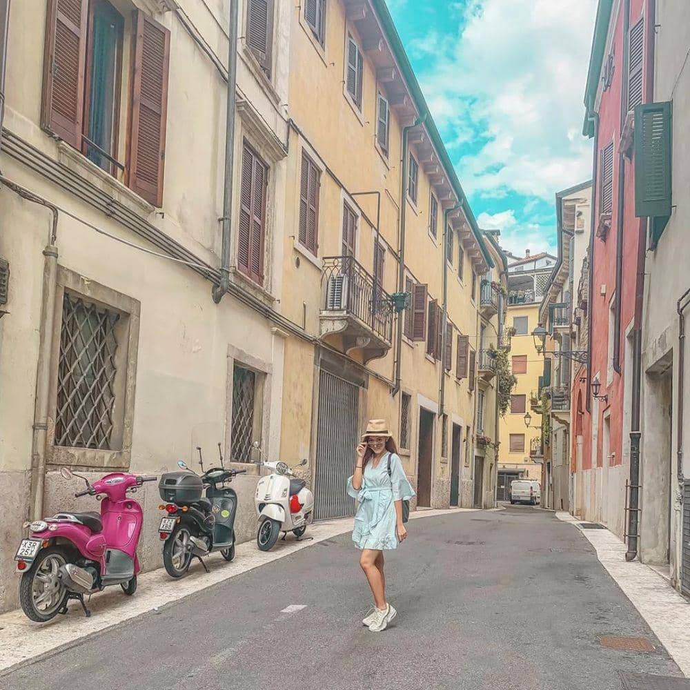 instagram.com/keirashabira